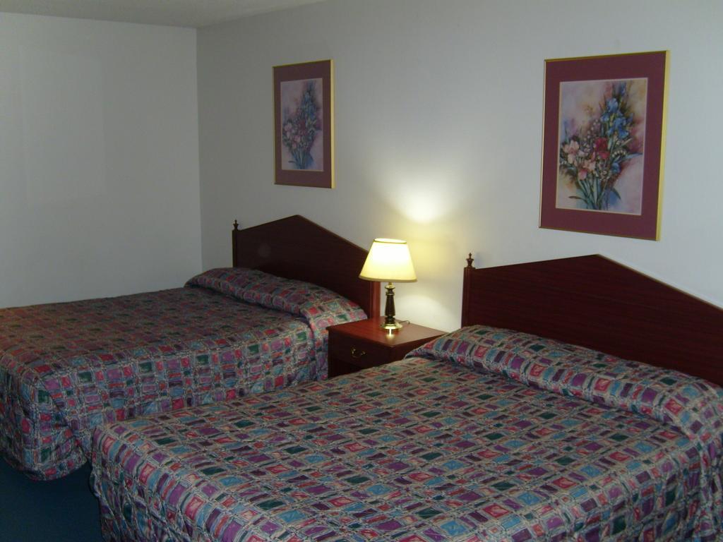 Stagecoach Inn Motel Molalla Quarto foto